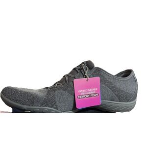 NEW Skechers Breathe Easy Slip On Shoes Womens Knit Gray Memory Foam 23855 Sz 10